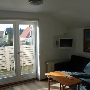 https://lavilla-guesthouse.copenhagenhotelselect.com